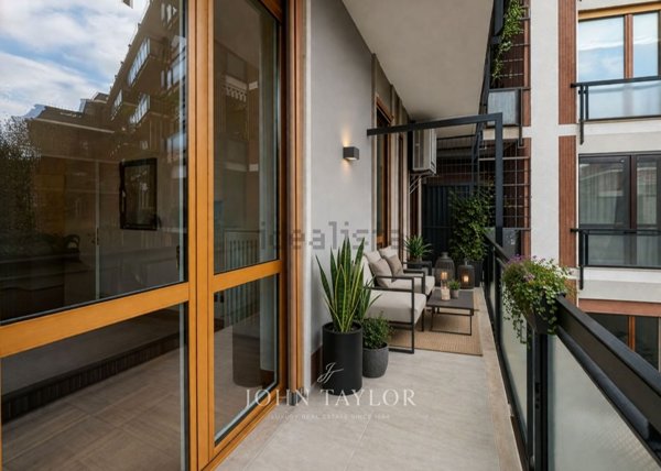 appartamento in vendita a Milano in zona Brera