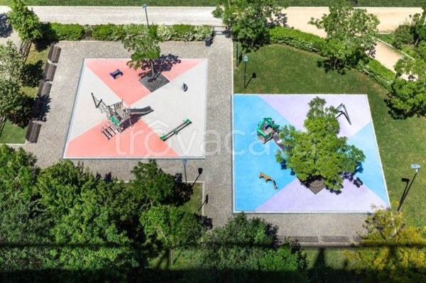 appartamento in vendita a Milano in zona Molino Dorino