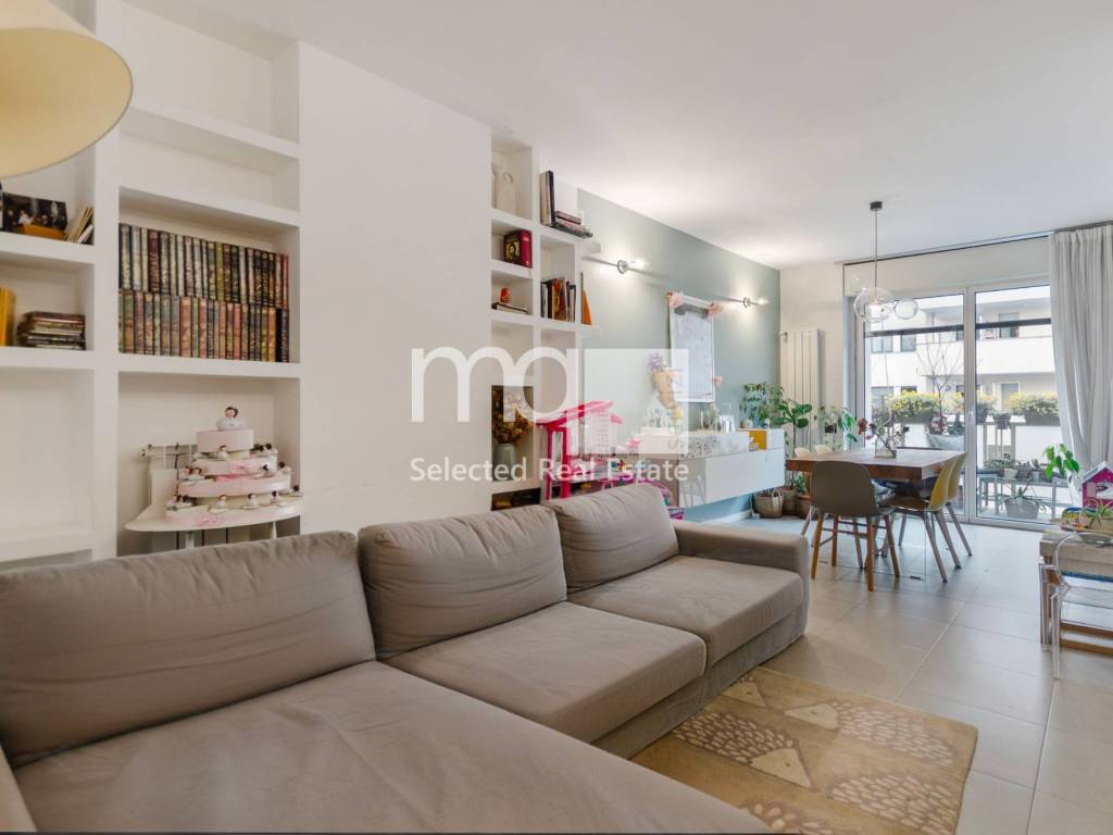 appartamento in vendita a Milano in zona Lambrate