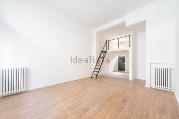 appartamento in vendita a Milano in zona Greco