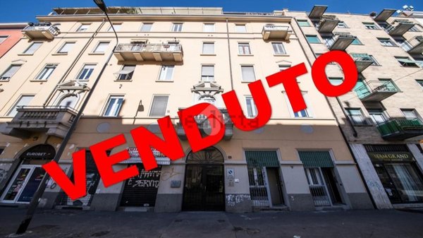 appartamento in vendita a Milano in zona Porta Vittoria