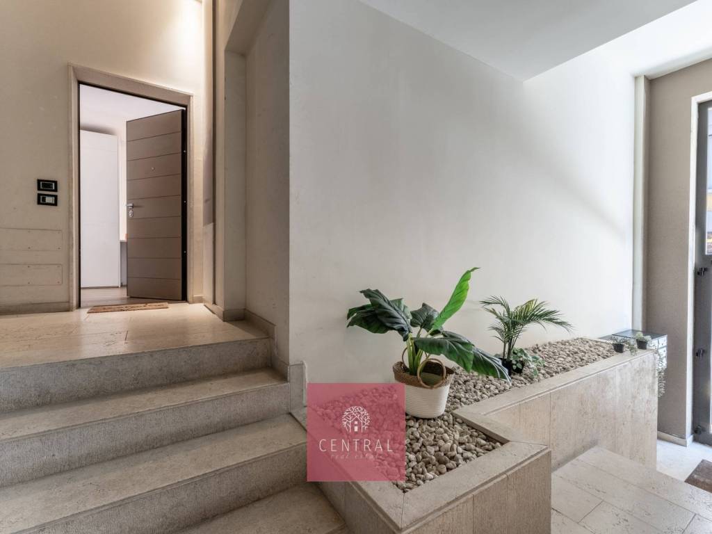 appartamento in vendita a Milano in zona Porta Venezia