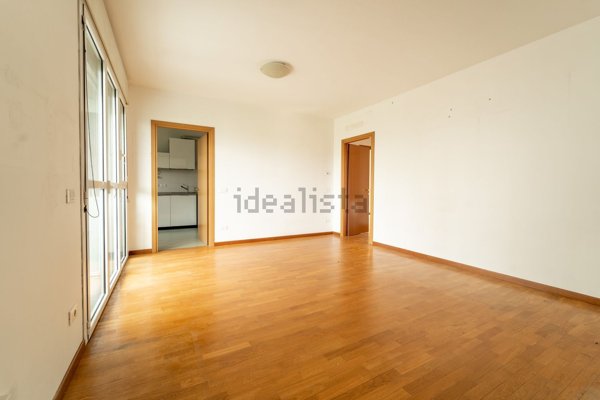 appartamento in vendita a Milano in zona Crescenzago