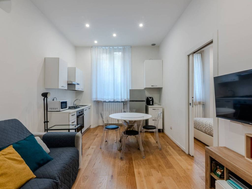 appartamento in vendita a Milano in zona Città Studi