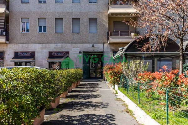 appartamento in vendita a Milano in zona Città Studi