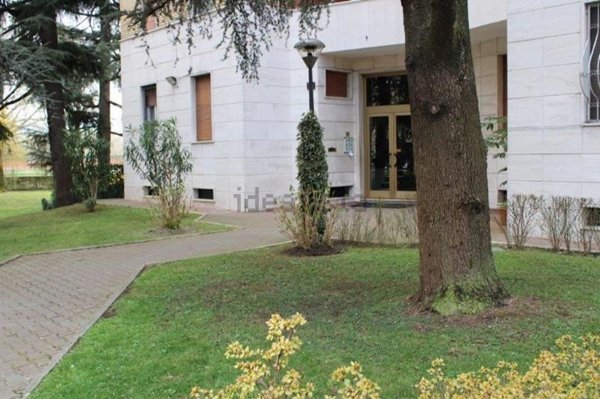 appartamento in vendita a Milano in zona Chiesa Rossa