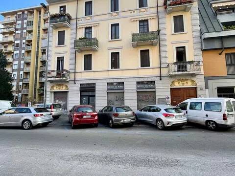 appartamento in vendita a Milano in zona Piazzale Lodi