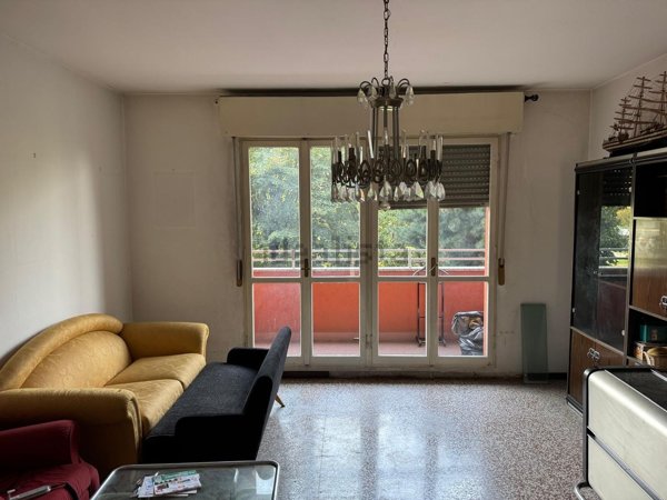 appartamento in vendita a Milano in zona Gallaratese