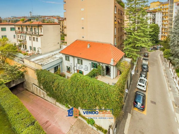 casa indipendente in vendita a Milano in zona Sempione