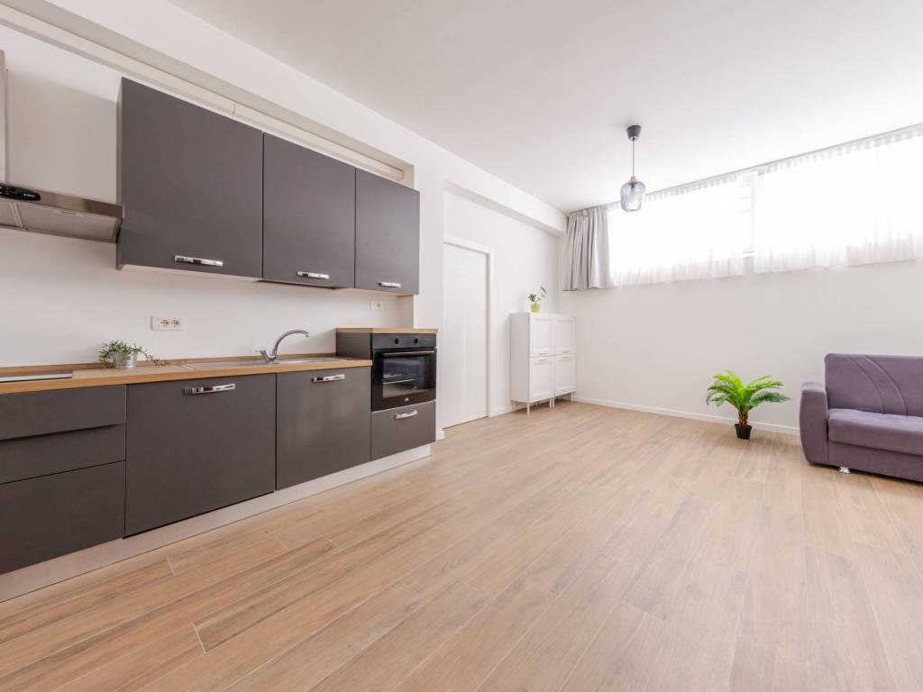 appartamento in vendita a Milano in zona Vigentino