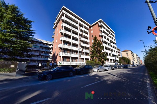 appartamento in vendita a Milano in zona Crescenzago