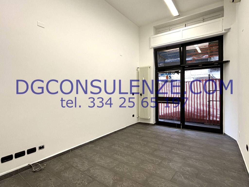 negozio in vendita a Milano in zona Porta Vittoria