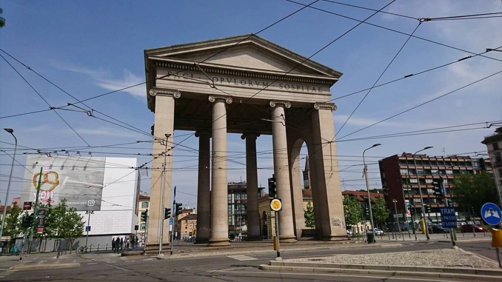 appartamento in vendita a Milano in zona Bocconi