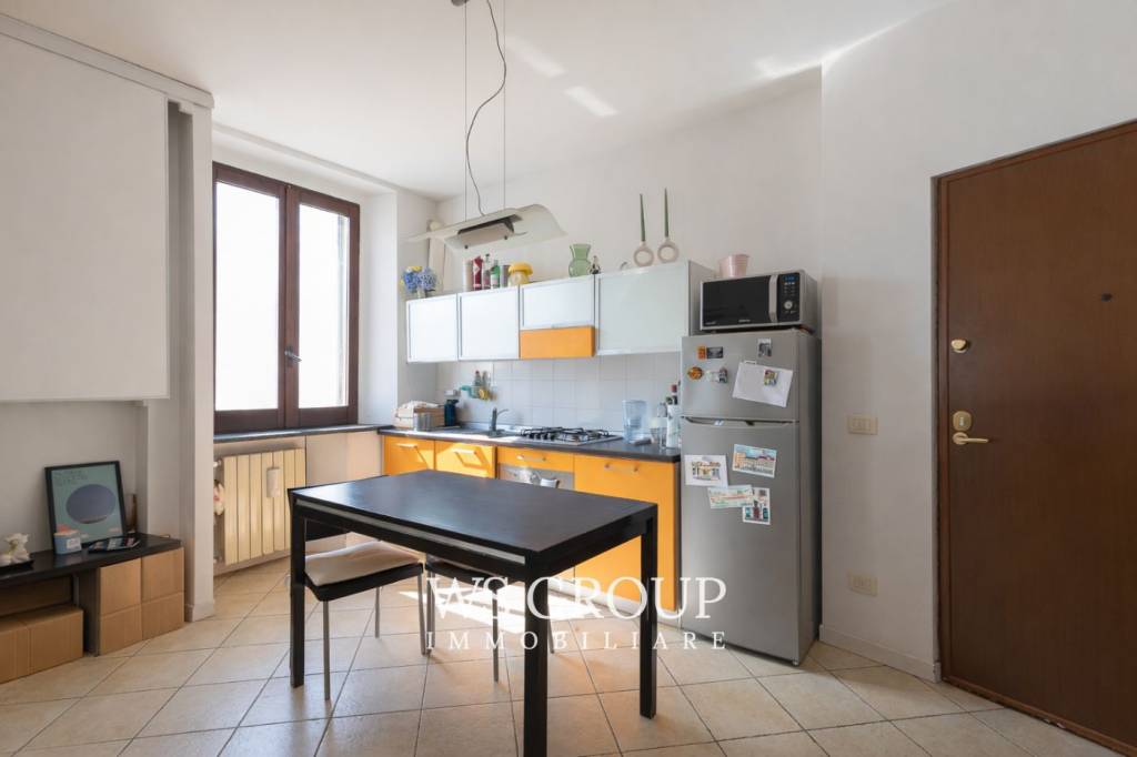 appartamento in vendita a Milano in zona Sant'Ambrogio