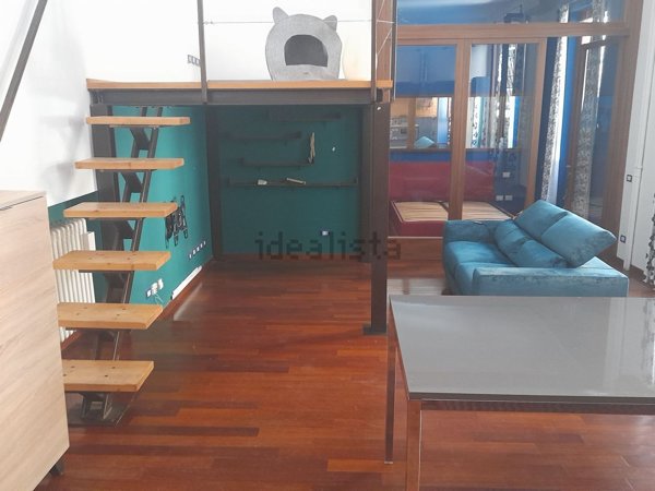 appartamento in vendita a Milano in zona Corvetto