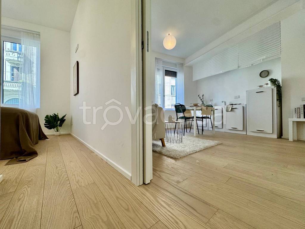 appartamento in vendita a Milano in zona Solari