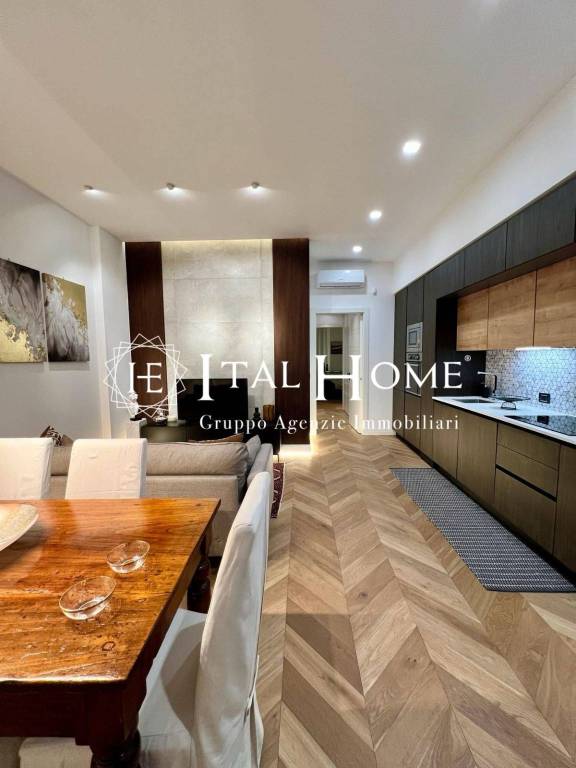 appartamento in vendita a Milano in zona Il Portello