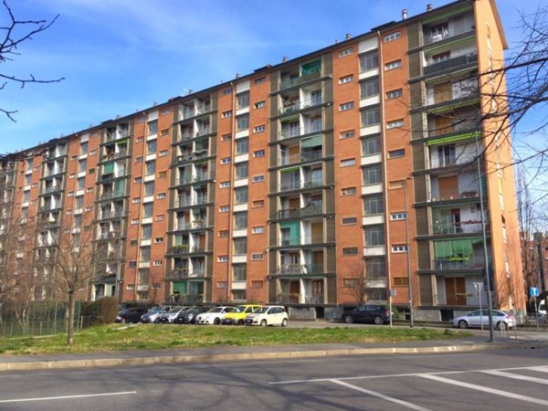 appartamento in vendita a Milano in zona Trenno