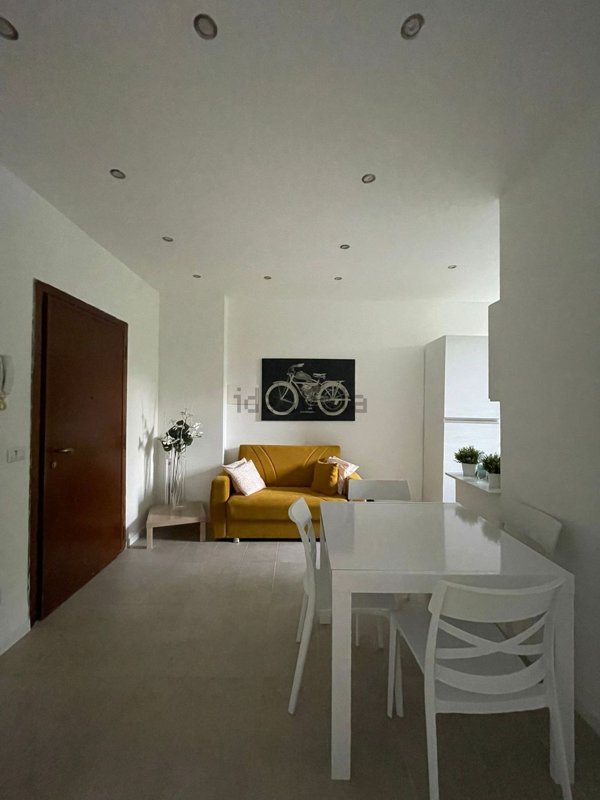 appartamento in vendita a Milano in zona Gallaratese