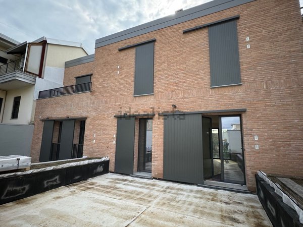 appartamento in vendita a Milano in zona Corvetto