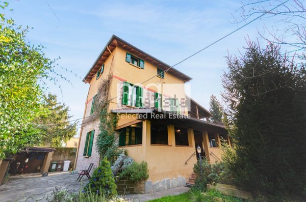 casa indipendente in vendita a Milano in zona Forlanini