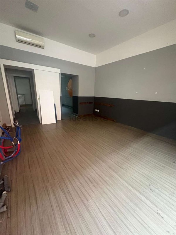 negozio in vendita a Milano in zona Centro Storico