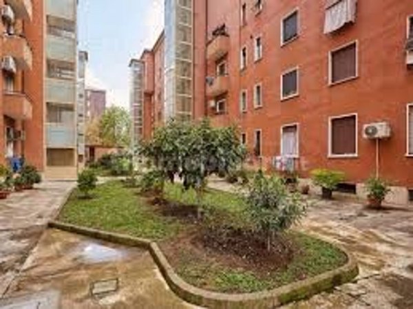 appartamento in vendita a Milano in zona Maggiolina