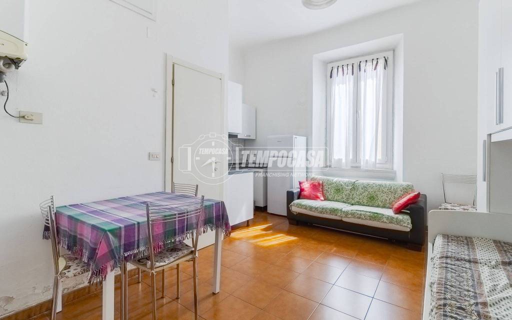appartamento in vendita a Milano in zona Vigentino