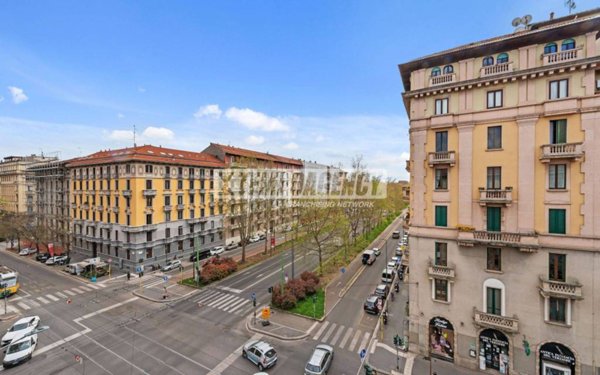 appartamento in vendita a Milano in zona XXII Marzo