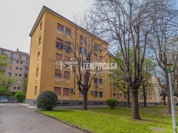 appartamento in vendita a Milano in zona Bruzzano