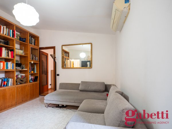 appartamento in vendita a Milano in zona Loreto