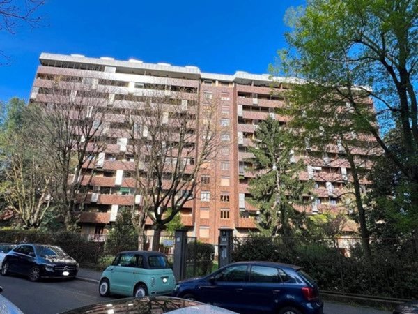 appartamento in vendita a Milano in zona QT8