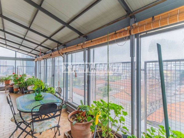 appartamento in vendita a Milano in zona Quarto Oggiaro