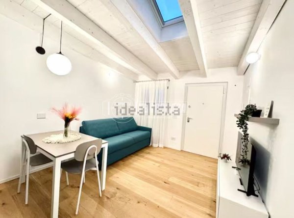 appartamento in vendita a Milano in zona Loreto