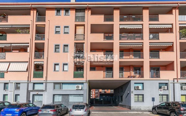 appartamento in vendita a Milano in zona Bovisa