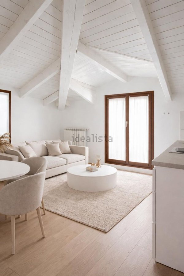 appartamento in vendita a Milano in zona Porta Venezia