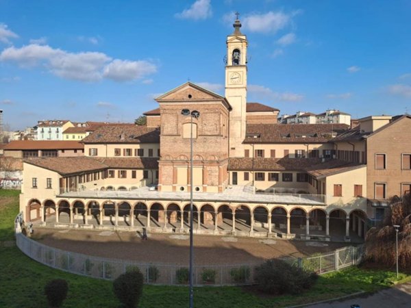 appartamento in vendita a Milano in zona Isola