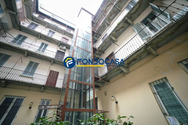 appartamento in vendita a Milano in zona Porta Venezia