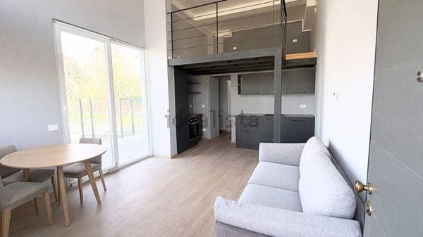 appartamento in vendita a Milano in zona Barona