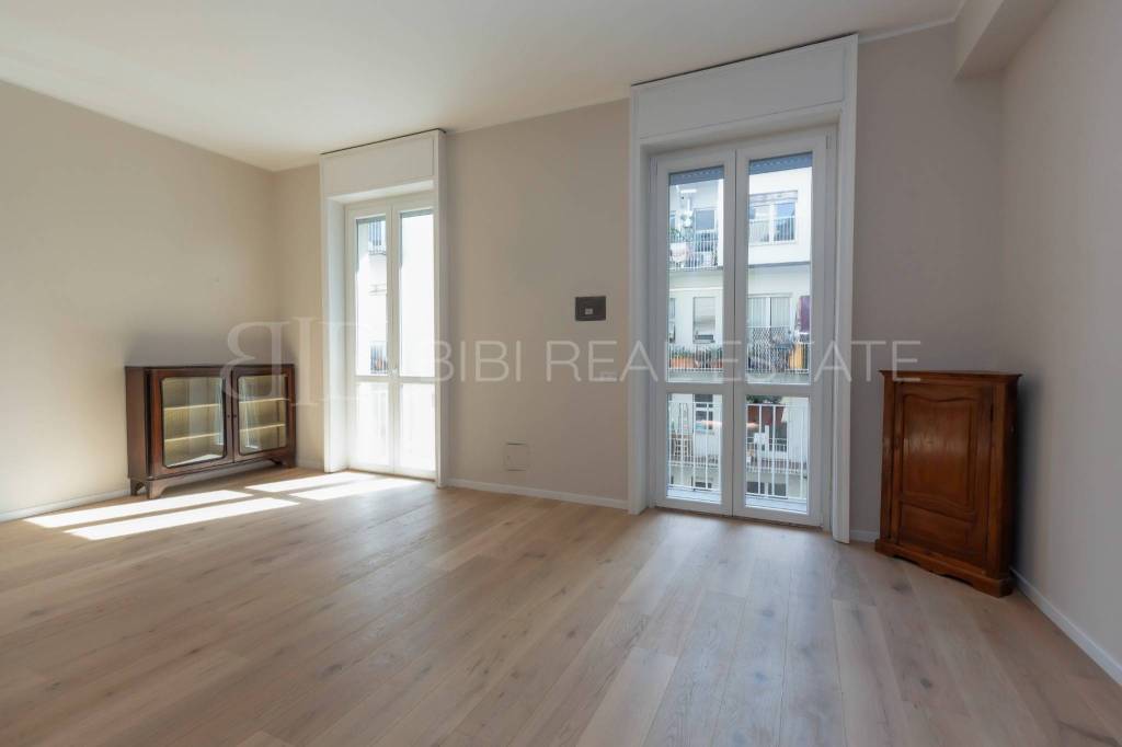 appartamento in vendita a Milano in zona Sant'Ambrogio