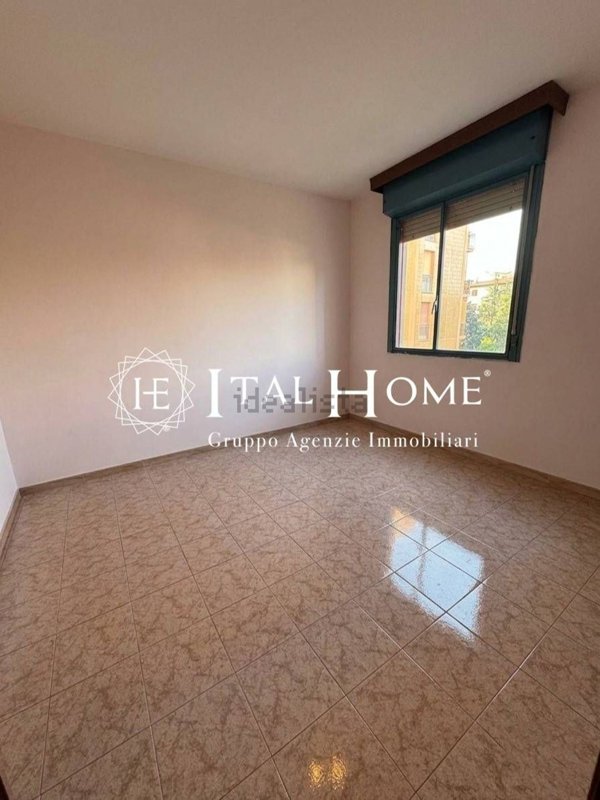 appartamento in vendita a Milano in zona Gallaratese