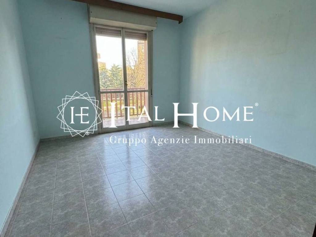 appartamento in vendita a Milano in zona Gallaratese