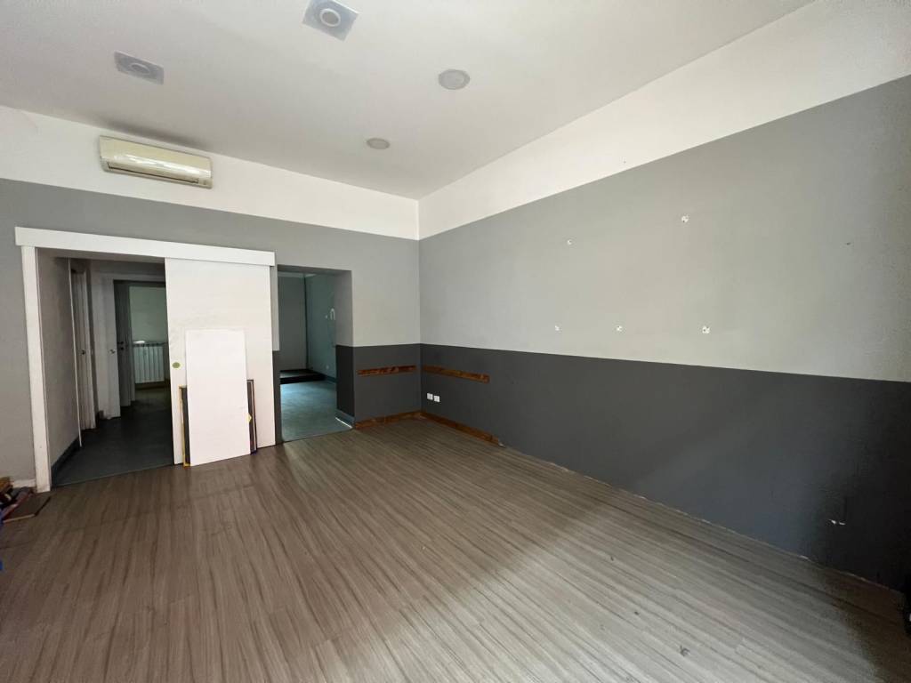 negozio in vendita a Milano