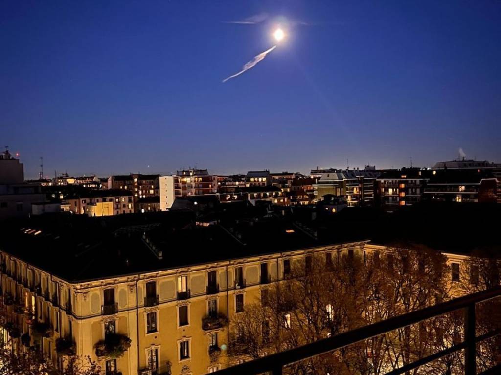 appartamento in vendita a Milano in zona Centro Direzionale