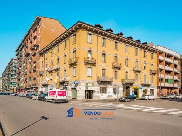 appartamento in vendita a Milano in zona Corvetto