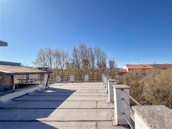 appartamento in vendita a Milano in zona Centro Direzionale