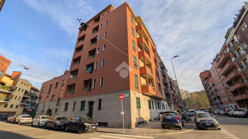 appartamento in vendita a Milano in zona Piazzale Lodi