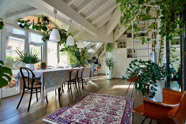 appartamento in vendita a Milano in zona Porta Genova