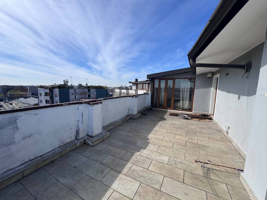 appartamento in vendita a Milano in zona Precotto