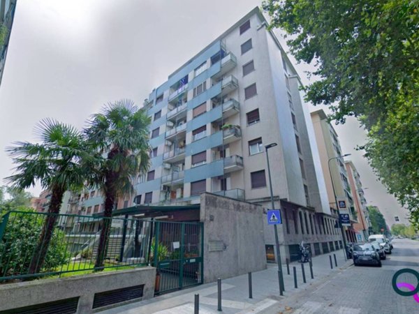 appartamento in vendita a Milano in zona Centro Storico